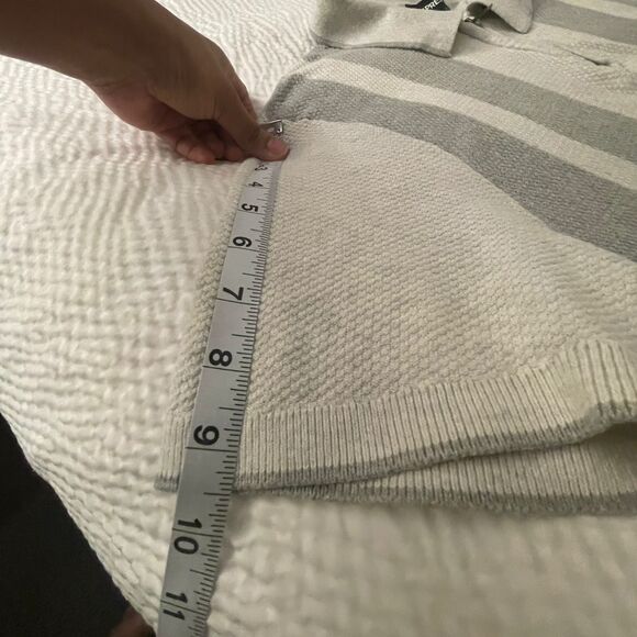 Express Men's Stripe Knit Gray Zip Stretch Short Sleeves Polo Tee Sweater Size L - Picture 6 of 9